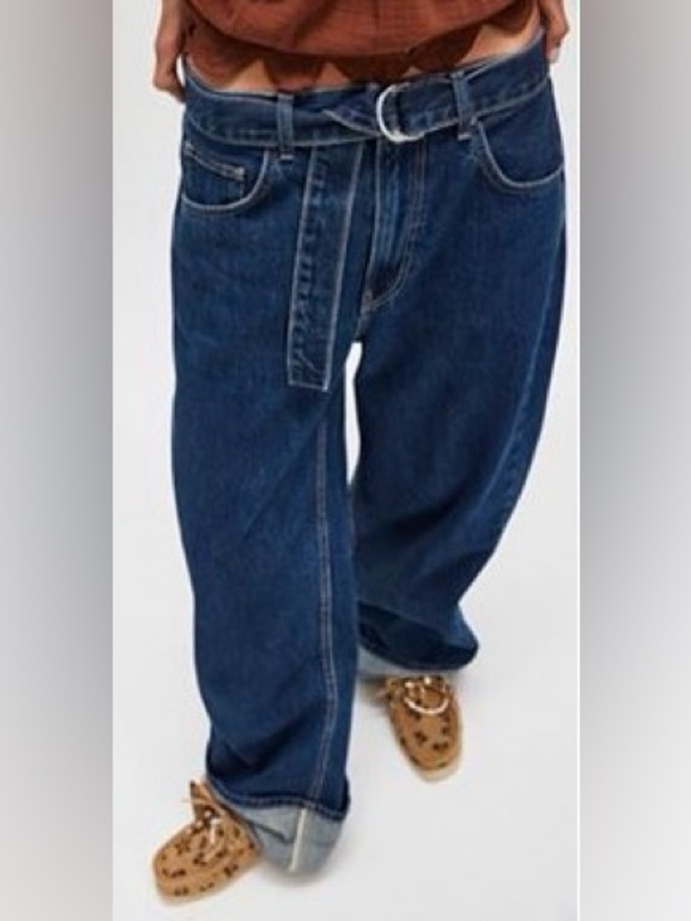 Wide-Leg High-Rise Women's Jeans in Dark Blue - Picture 11 of 11